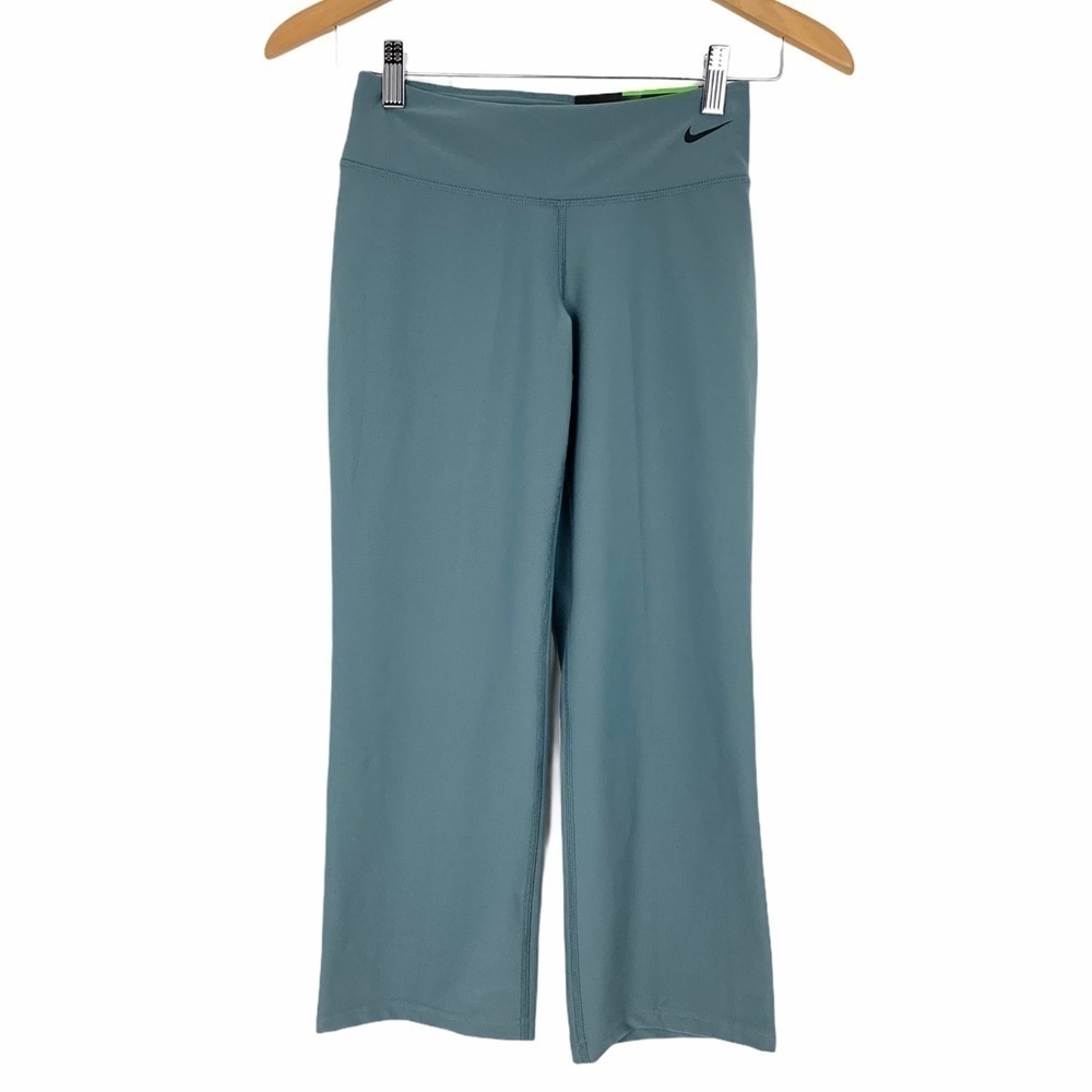 New! Nike Girls Capri Blue Pant